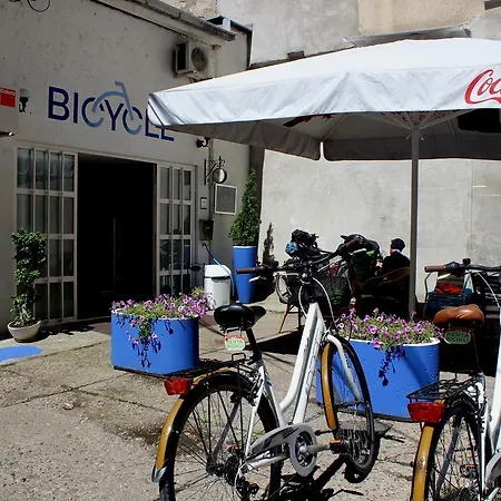 Bicycle Belgrade Hostel * Βελιγράδι